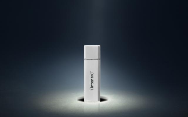 Actual product image Intenso 3521473 USB flash drive 16 GB USB type-A 2.0 silver (16 GB, USB 2.0)