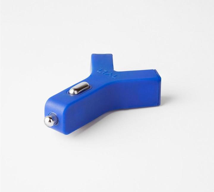 Actual product image Tylt Y-Charge Dual USB Car Charger