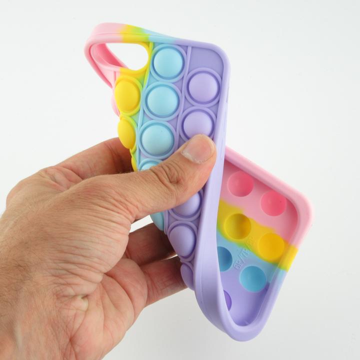 Produktbild PhoneLook Hülle Silikon Luftblasen Anti-Stress Regenbogen (Apple iPhone 7 Plus)