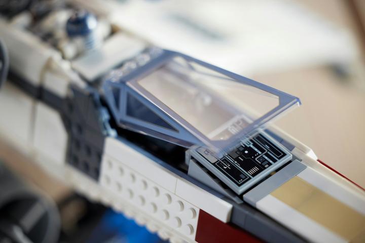 Actual product image LEGO X-Wing Starfighter (75355, LEGO Star Wars, LEGO Rare Sets)