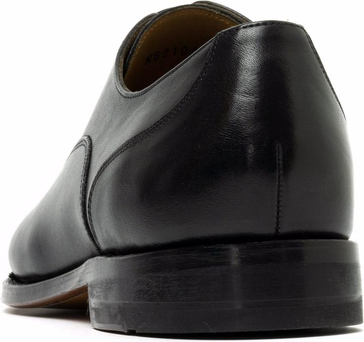 Actual product image Gordon & Bros business footwear (44)
