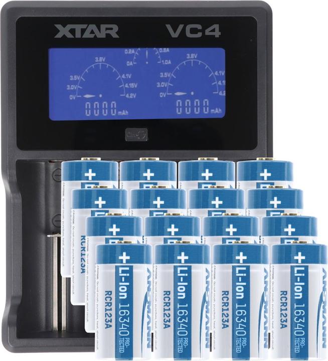 Actual product image Fenix LCD quick charger (1 pcs., CR123A, 700 mAh, Battery + charger)