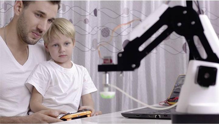 Produktbild Dobot Roboterarm Bausatz Magican Basic Fertiggerät DT-MG-4R005-02E