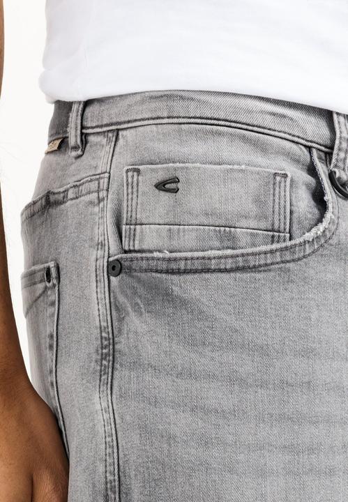 Immagine prodotto Camel Active Jeans dalla vestibilità affusolata con tasca per smartphone (W33/L36)