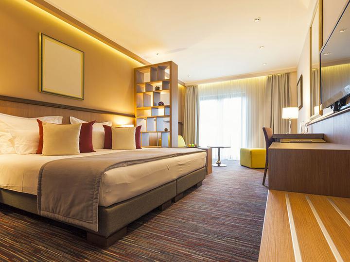 Immagine prodotto Smartbox Breve vacanza in un hotel 3* o 4* in Spagna (2 pers.)