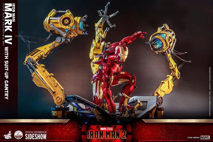 Produktbild Hot Toys Iron Man 2 figurine 1/4 Iron Man Mark IV with Suit-Up Gantry 49 cm