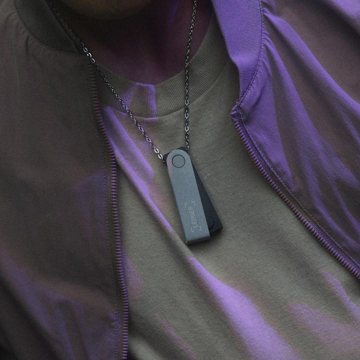 Produktbild Ledger Nano X - Gold (Ethereum Classic, Bitcoin)