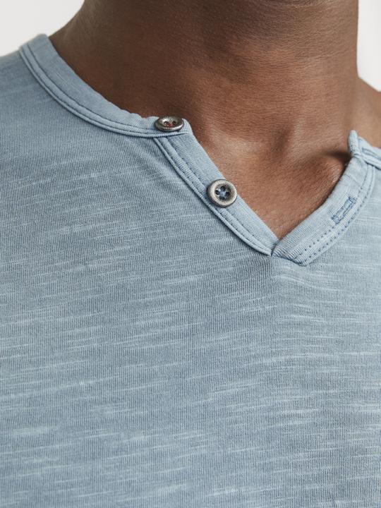 Actual product image Jack & Jones Jjesplit Neck Tee Ss Noos (L)