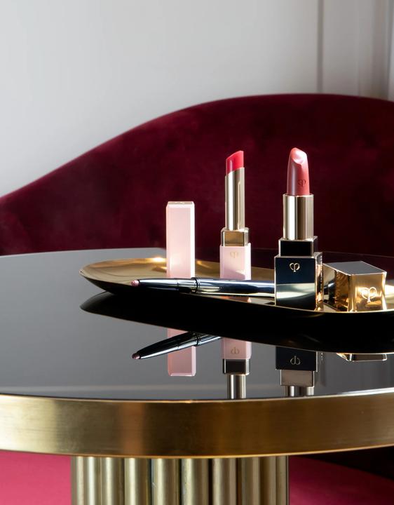 Actual product image Clé De Peau Lipstick Matte No.115 (115 - Pink Honeysuckle)
