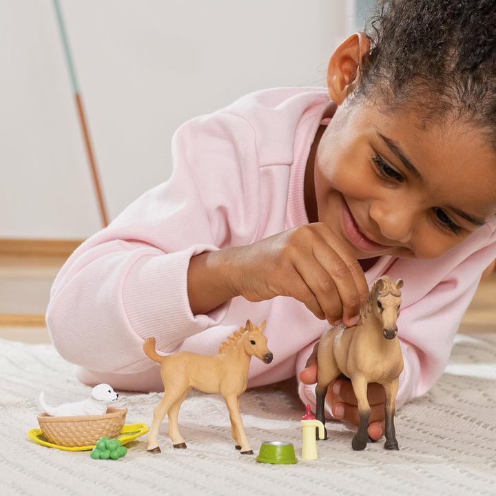 Image du produit Schleich Le soin des bébés animaux de Sarah