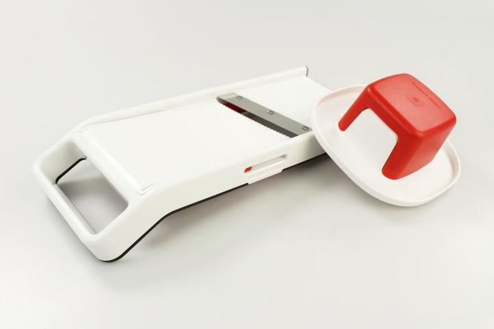 Produktbild Tupperware Mando-Junior Chef Reibe