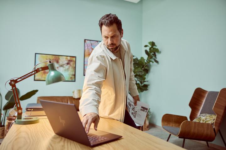 Produktbild HP EliteBook X Flip G1i AI PC (14", Intel Core Ultra 7 258V, 32 GB, 512 GB, CH)