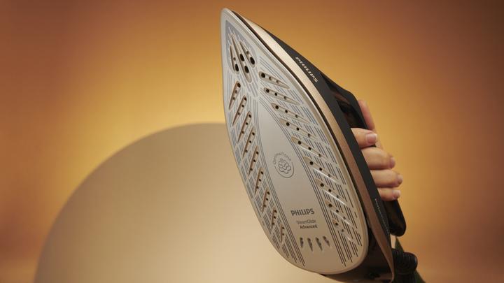 Produktbild Philips PerfectCare 6000 Series PSG6064/80 (2400 W, 600 g/min)