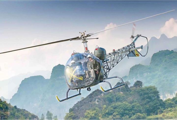 1:48 OH-13 Scout Helicopter Korea War