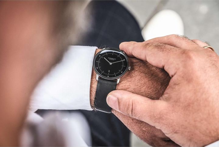 Image du produit Sternglas S02-NA03-PR07 (Montre analogique, 38 mm)