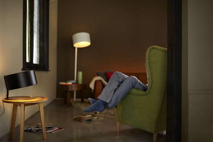 Produktbild Philips Hue White Ambiance (GU10, 5.50 W, 250 lm, 2 x, A)