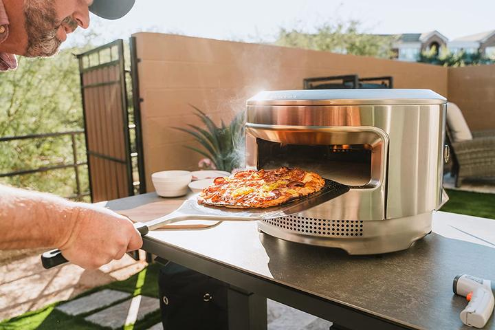 Actual product image Solo Stove Stainless steel pizza slider