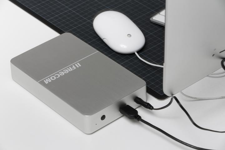 Actual product image Freecom mHDD Desktop Drive - 4TB Silver (4 TB)