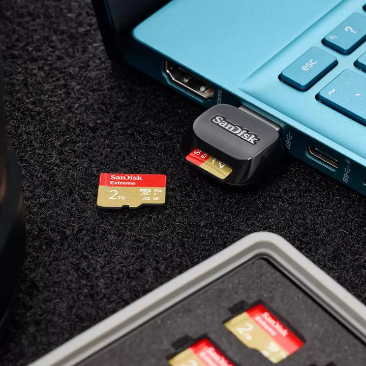 Actual product image SanDisk QuickFlow microSD Card USB-A Reader (USB-C 3.2 Gen 1)