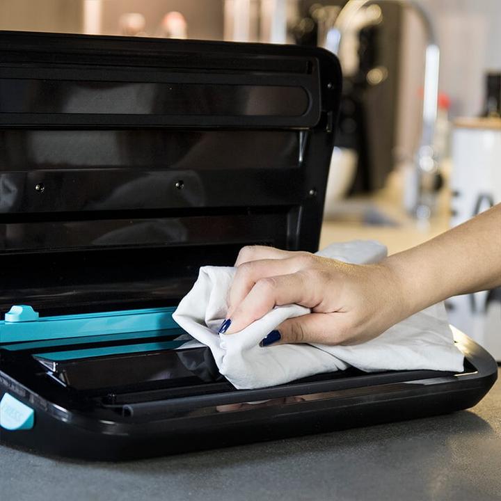 Actual product image Adler Machine sous vide Cecotec Sealvac Steel (Argent)