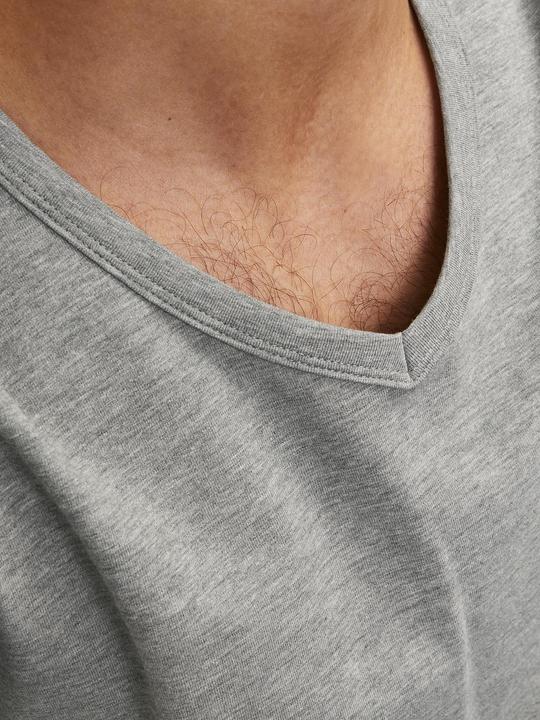 Actual product image Jack & Jones Jjebasic V-Neck Tee S/S Noos (XS)