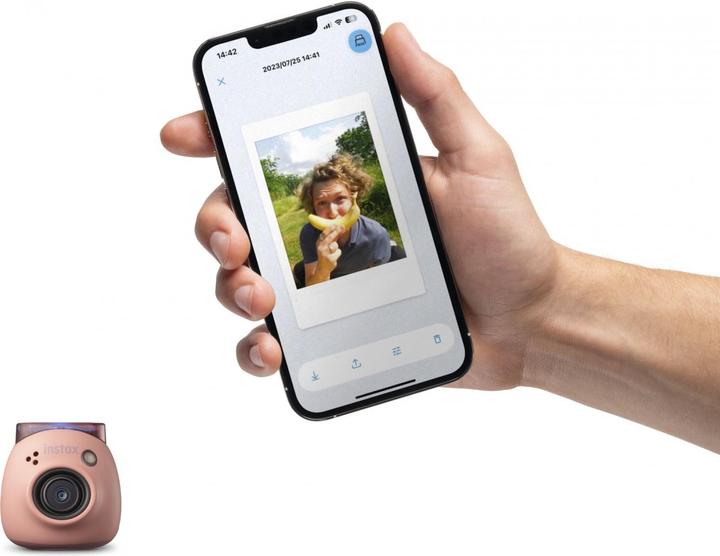 Actual product image Fujifilm Instax Pal