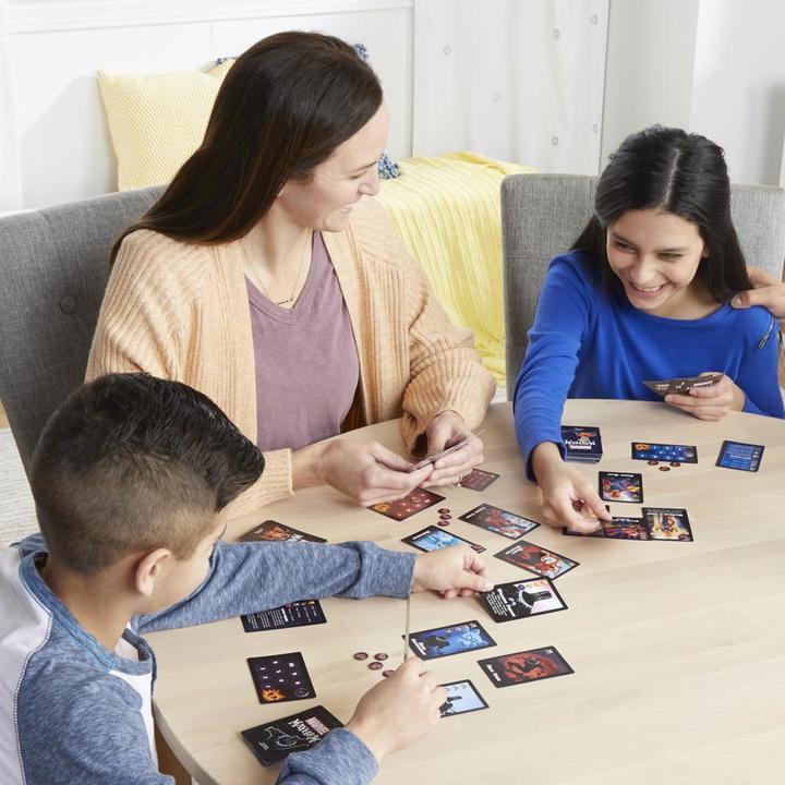 Actual product image Hasbro Gaming Card game Marvel Mayhem (German)