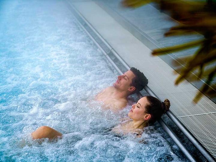 Immagine prodotto Smartbox Ein entspannender Tag in der Therme Zurzach für 2 (2 pers.)