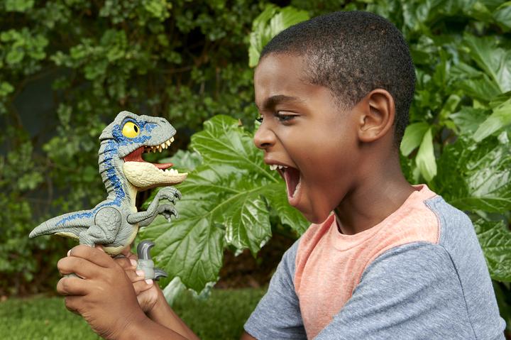 Image du produit Jurassic World Mega Roar Velociraptor
