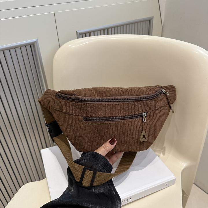 Produktbild Only-Bags.Store Stylische Cordtasche - Lässiger Fashion Sling Rucksack mit verstellbarem Gurt, Reissverschluss und