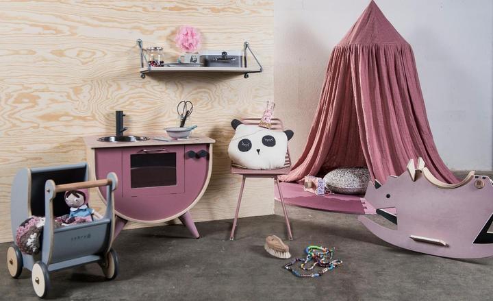 Actual product image Sebra Play kitchen