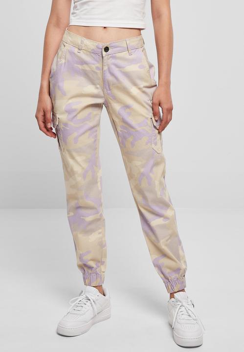 Actual product image Urban Classics Ladies High Waist Camo Cargo Pants - 5710 (33)