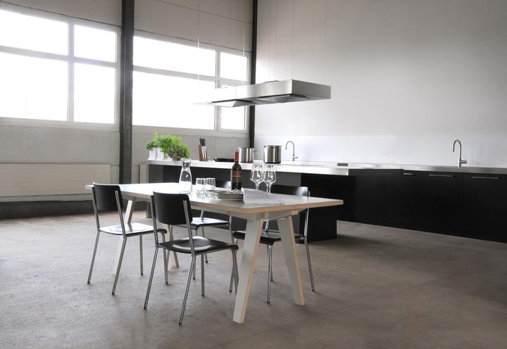 Actual product image Tojo Dismountable table (200 x 90 x 75 cm)