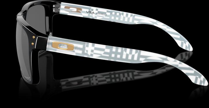 Actual product image Oakley Holbrook XL