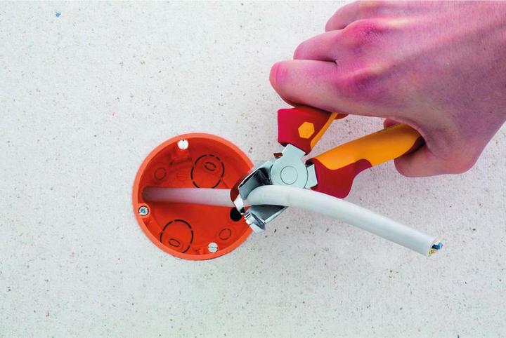 Actual product image Wiha Installation pliers (170 mm)