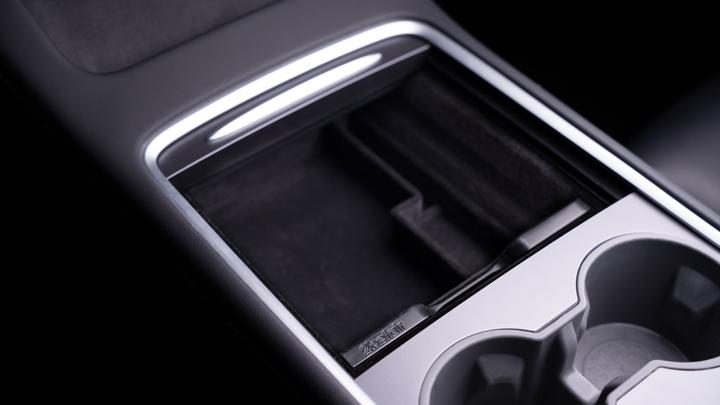 Produktbild 2befair Organizer-Box für die Mittelkonsole des Tesla Model 3/Y