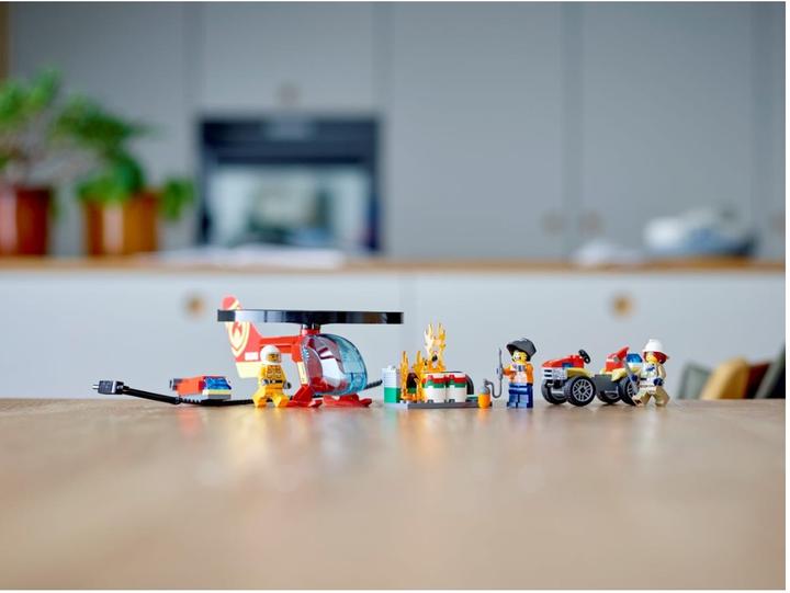 Image du produit LEGO Opération avec l'hélicoptère des pompiers (60248, LEGO City)