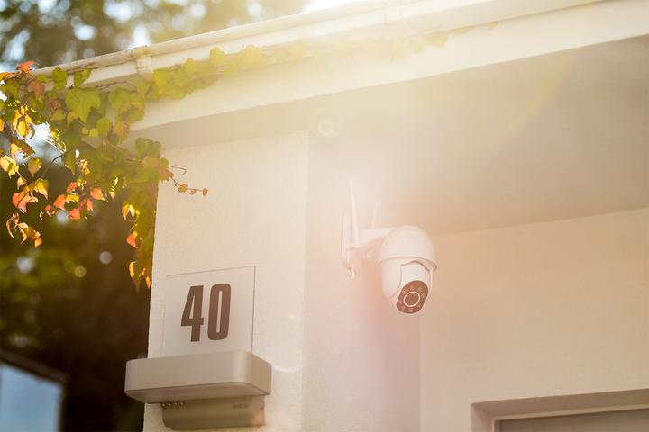 Produktbild Digitus Smarte Full HD PTZ-Aussenkamera mit Auto-Tracking, Dual-LED, WLAN + Sprachsteuerung (1920 x 1080 Pixels)