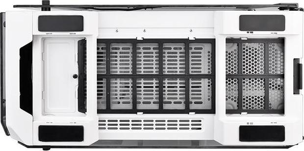 Actual product image Thermaltake View 71 (E-ATX)