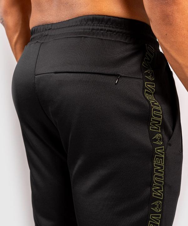 Produktbild Venum Club 212 Joggers – Black/Khaki (L)