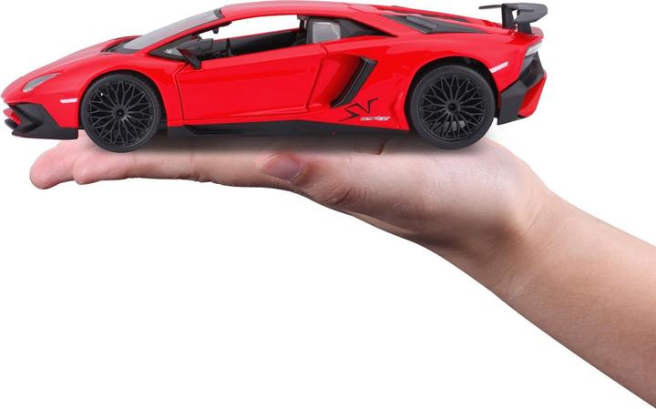 Actual product image Bburago 1:24 Model car Lamborghini Av