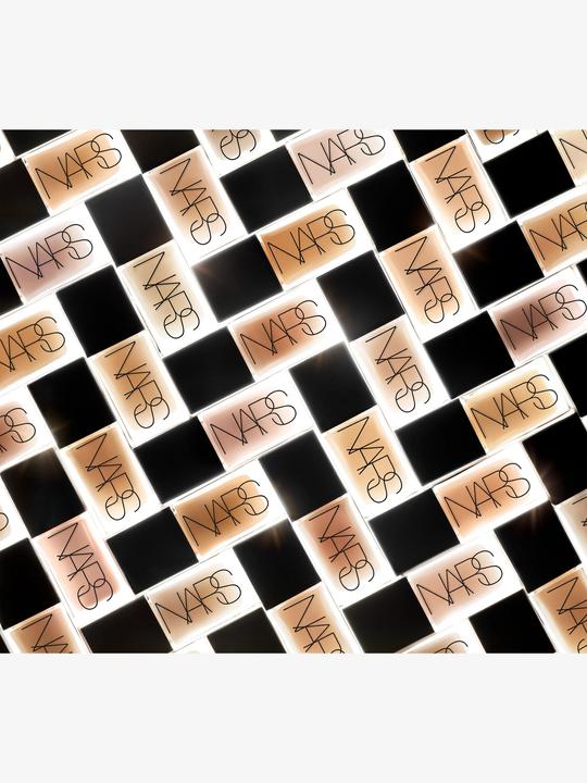 Image du produit NARS Cosmetics Light Reflecting Foundation (Yukon)