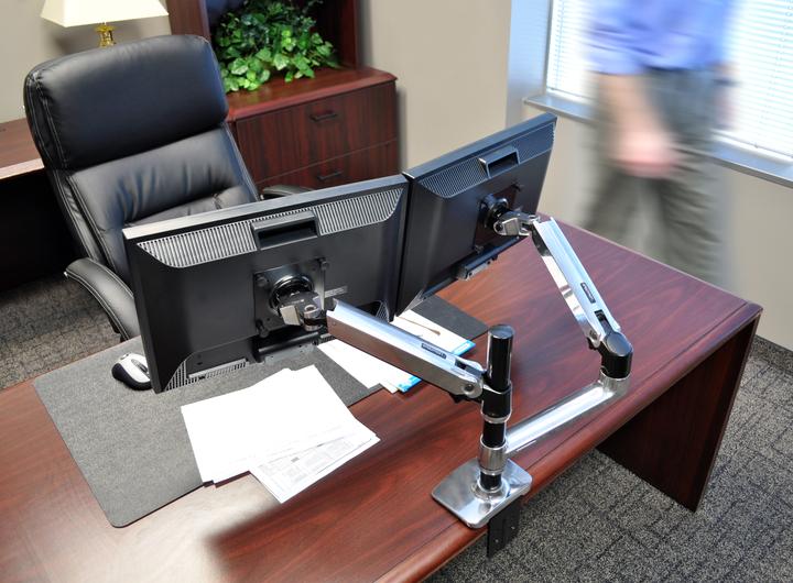 Actual product image Ergotron LX Dual (Table, 24")