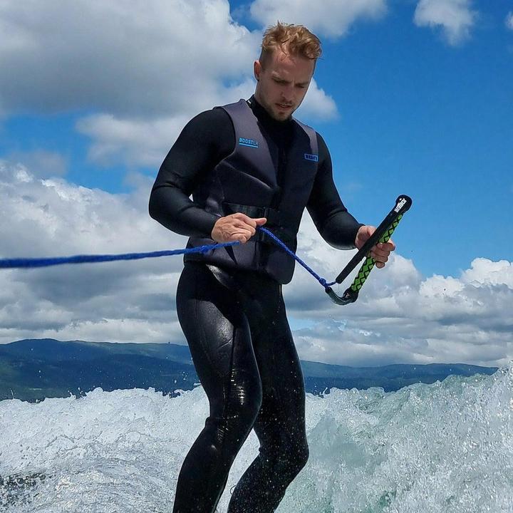 Actual product image ION Booster 50N Front Zip unisex (XS, 50-60 kg)