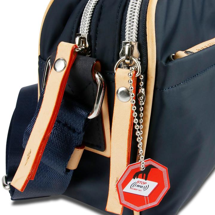 Actual product image Bugatti Shoulder bag