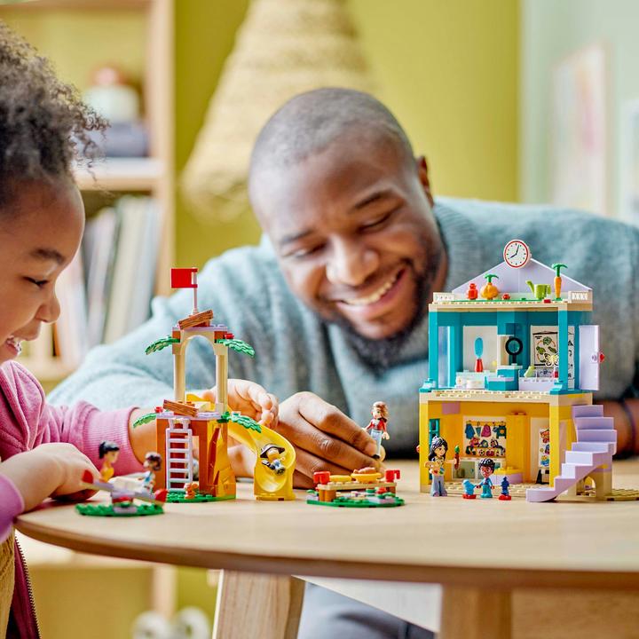 Produktbild LEGO Heartlake City Kindergarten (42636, LEGO Friends)