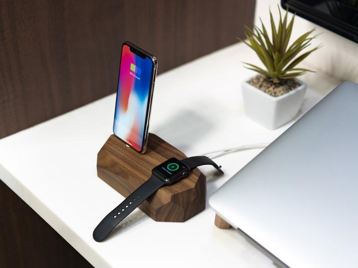 Produktbild Oakywood Combo Dock - Dockingstation aus Holz - USB-C