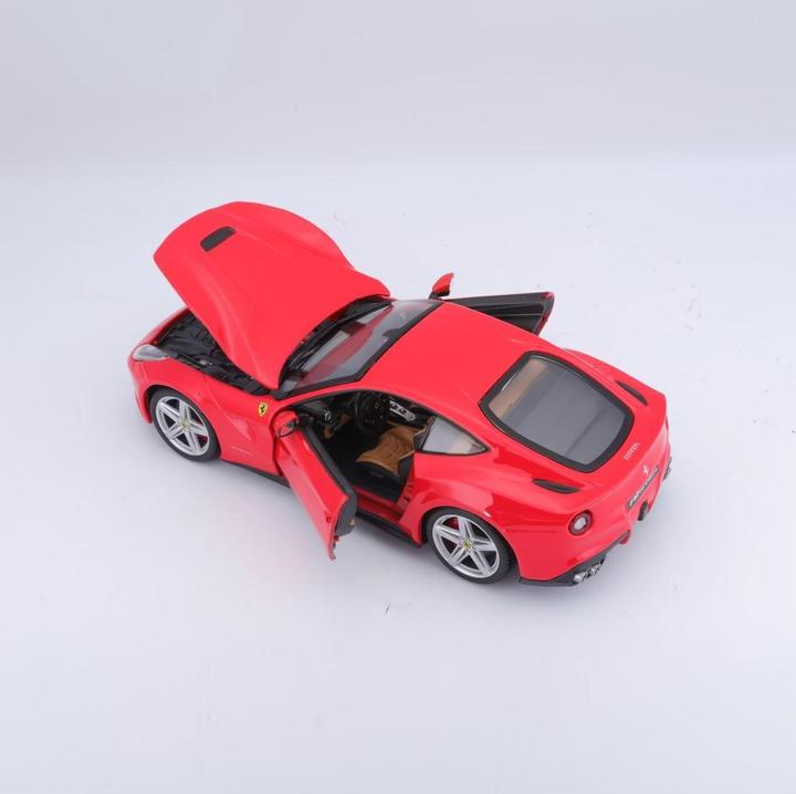 Actual product image Bburago Ferrari R&P F12 Berlinetta