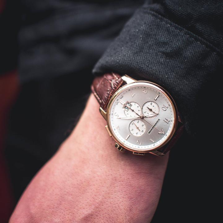 Image du produit Cornavin Big Date (Montre analogique, 48 mm)