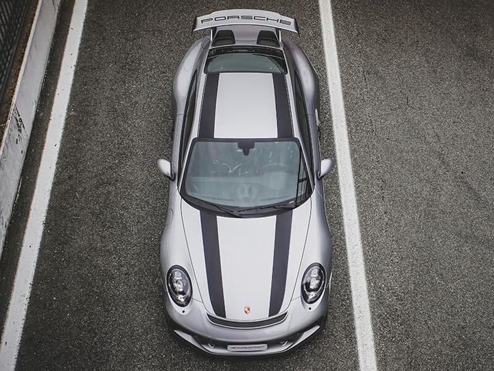 Image du produit Smartbox Driving sensations : 1 tour à bord d'une Porsche 911 GT3 sur l'Autodromo di Monza (1 pers.)